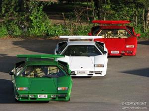 Countach-Italia.thumb.jpg.ed7bfb714c67cc497f138cca1467e5f4.jpg