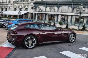 ferrari-gtc4lusso-c670925082017220854_2.jpg