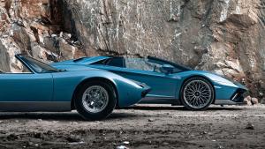 Lamborghini-Aventador-LP-780-4-Ultimae-One-Off-Miura-Roadster-169FullWidthArticleGalleryOverlay-d9bfd2bc-1943628.jpg