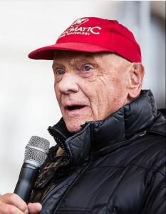 Lauda.thumb.jpg.929cc2c48897a1491951ff6b985282fd.jpg