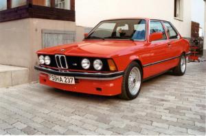 323i-1.jpg