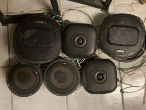 Lautsprecher.thumb.jpg.93549e66f08a9f372ea724391ac4a29b.jpg