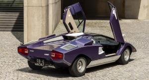 Countach_Lila_3_klein.thumb.jpg.6a25adef0738677e6eb524a71558c99c.jpg
