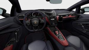 Revuelto Innen 1.jpg