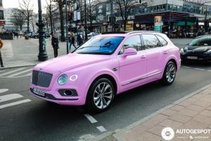 Gro(bentley-bentayga-hybrid-c573622032022194911_1).thumb.jpeg.08439a16298c0e97b40a49ea4c907371.jpeg