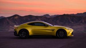 2025-aston-martin-vantage-24.jpg
