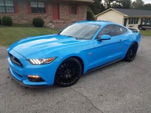 Grabber blue mustang 2017.jpg