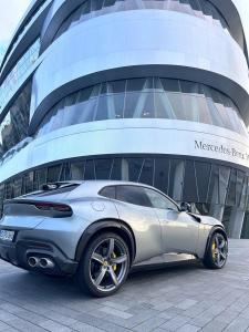 Groß (ferrari-purosangue-in-front-of-mercedes-museum-at-stuttgart-v0-s7xhc1t71qkc1).jpg