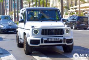 Gro(mercedes-amg-g-63-w463-cabriolet-refined-marques-60410-c934921082024134823_1).thumb.jpeg.74019b234fbdcc0679059f93943dfaa6.jpeg