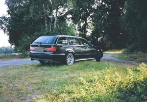 (13)BMW540i(5).thumb.jpg.6d415966607d3706a3bd36ef7d17e64e.jpg