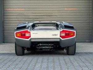 Countach_LP_400_06.thumb.jpg.cc7b7cd53a376cfb24e9d196c4030e0b.jpg