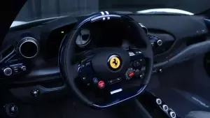 F8 Spider Lenkrad gross.webp