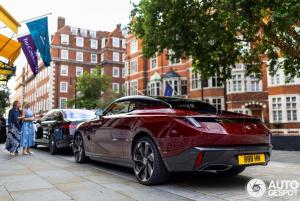 Groß (rolls-royce-la-rose-noire-droptail-6556f-c297625062025235410_2).jpeg