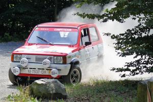 Seat Panda Gr.2 Sainz Lacalle - Kopie.JPG