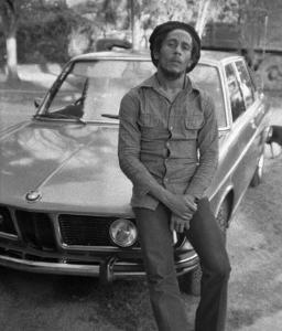 Bob-Marley-Cars-4.thumb.jpeg.a308eebf019b948b8d785eb14c6c8acc.jpeg