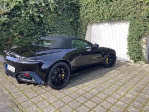 AM Vantage1.j1.pg.jpg