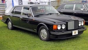 1995_Bentley_Brooklands_LWB,_fL_(Lime_Rock).jpg