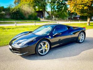 Ferrari F458 Italia Nero/Nero