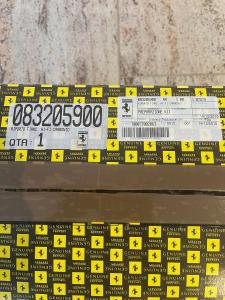 Ferrari 458 Innenraum Verkleidungs Teil OEM Nr. 83205900 Carbonteil