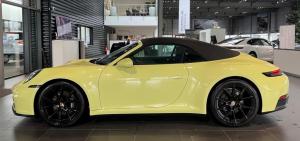 Porsche 9922 cab.jpg