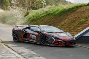 spy-photos-2027-lamborghini-revuelto-sv-caught-wearing-macchina-veloce-camouflage-wrap-268836_1.jpg