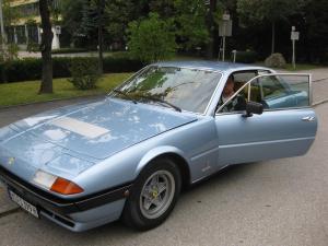 Ferrari 3.JPG
