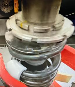 MutternFahrwerk(3).thumb.jpg.1ba825f7c46acf68f3f62e25eb07183b.jpg
