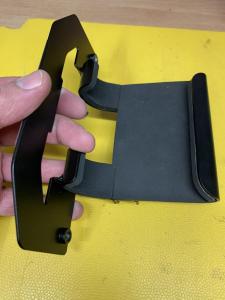 Nummernschildhalter9.thumb.JPG.653bf94648e6986b83b7e0151b136c46.JPG